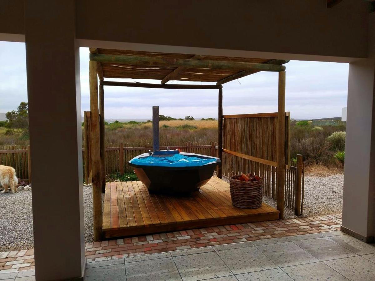 Camelot Cottages Langebaan Exterior foto