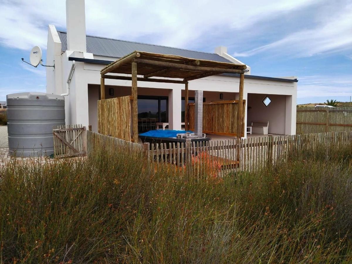 Camelot Cottages Langebaan Exterior foto