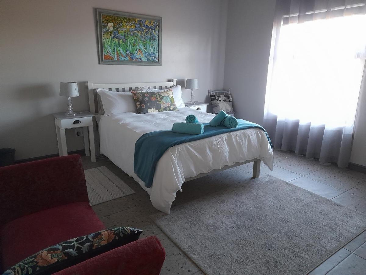 Camelot Cottages Langebaan Exterior foto