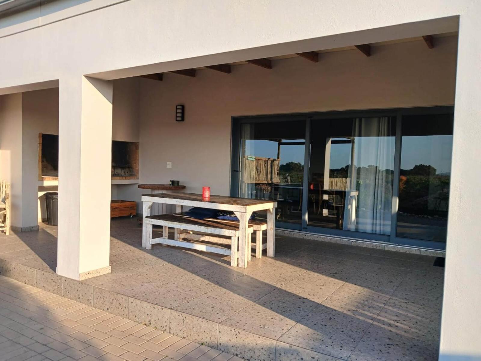 Camelot Cottages Langebaan Exterior foto