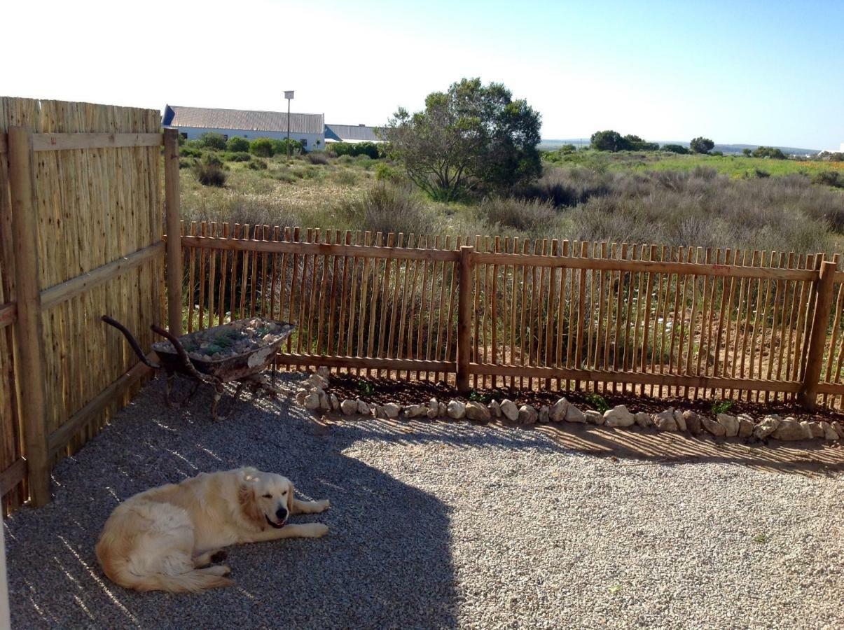 Camelot Cottages Langebaan Exterior foto