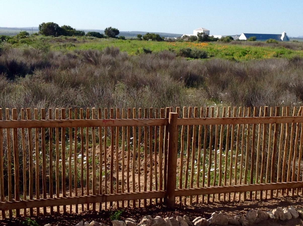 Camelot Cottages Langebaan Exterior foto